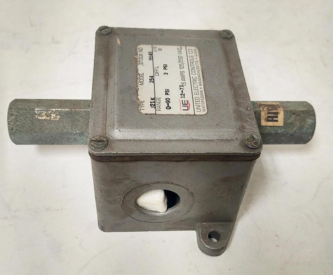 Used 🔥 United Electric UE J21K-254 J21K Mechanical 0-90 Pressure Switch