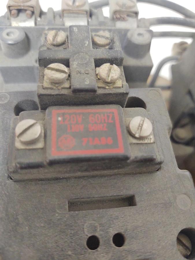 Used TESTED Allen-Bradley 705-BOD 120V Coil Reversing Starter Motor NEMA 1 Contactors