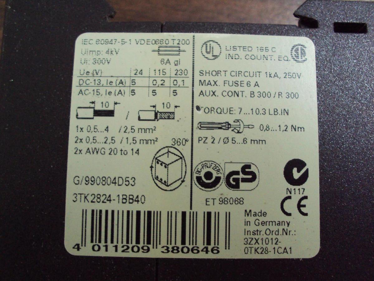 Used Siemens 3TK2824-1BB40 Siguard Safety Guard Relay