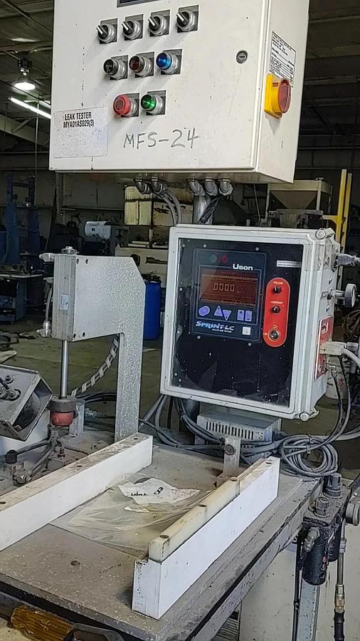 Used Uson Sprint LC  Multi-Air Leak Tester 0-6 PSIG With Enclosure and Manual TESTED