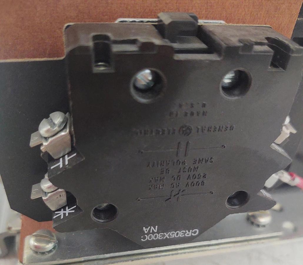 🔥NEW GE CR309E000ALA MAGNETIC CONTACTOR REVERSER, NEMA SIZE 3, 460V COIL, 3POLE