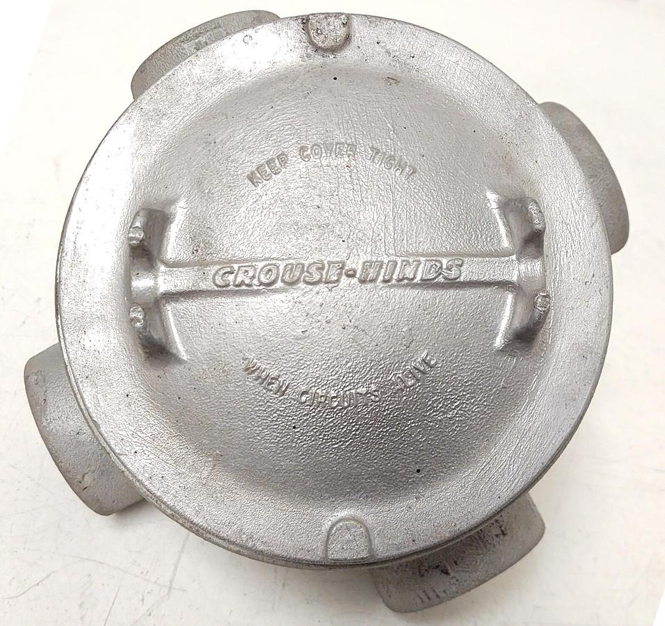 🔥 Crouse-Hinds GUAX49, 1-1/4" Hub, Iron, Explosion Proof Conduit Outlet Box