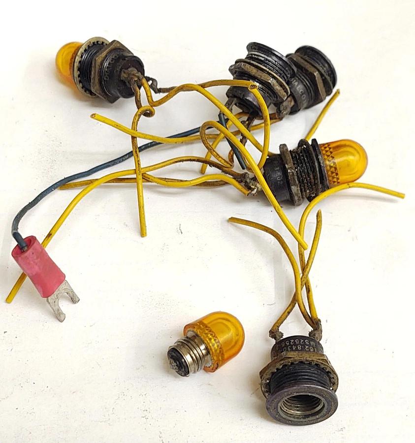 Used 🔥 (3 Tested) Vintage DIALCO 12 VOLT Panel Mount Indicator With Amber Lens
