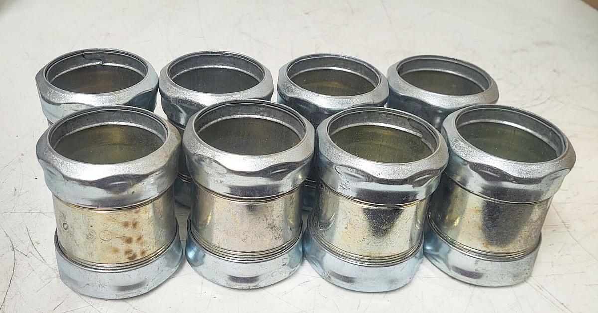 🔥(8 PCS) 2" EMT Compression Coupling Conduit Fittings