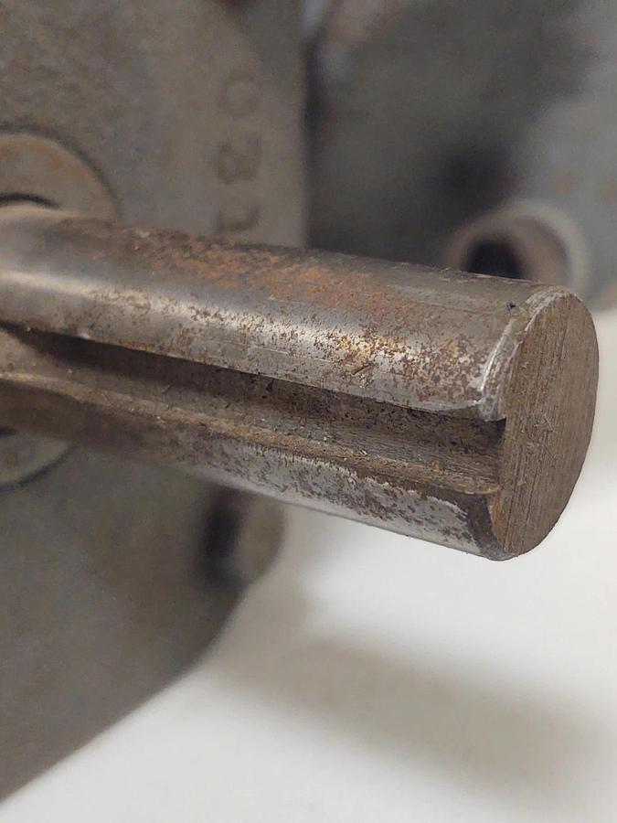 Used 🔥HUB-CITY 0220-47565-184, GEAR REDUCER RATIO 20:1, MODEL 184, STYLE B, 90°