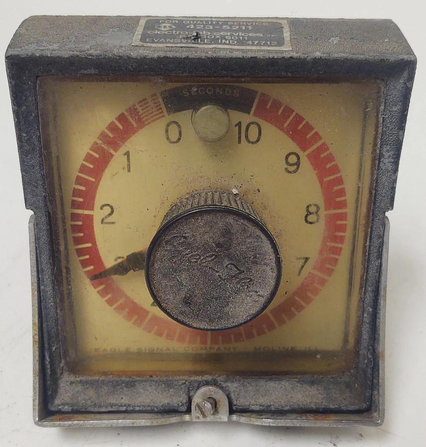 Used đŸ”¥TESTED - Eagle Signal HP515A6 Cycle Flex 10 Sec. Timer 120V, 60Hz