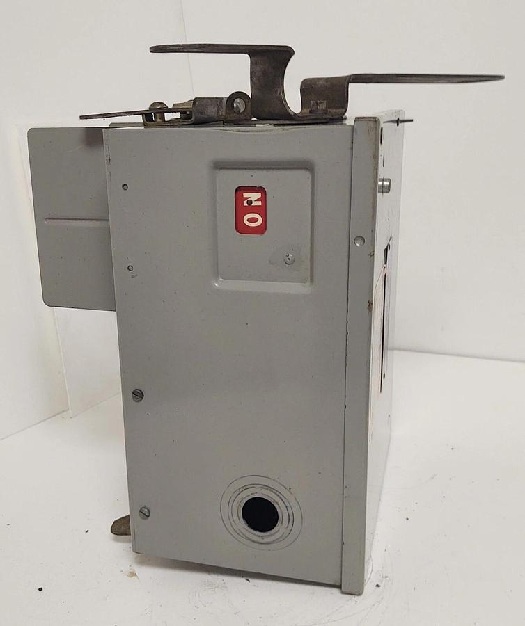 Used GOULD / SIEMENS ITE BUS PLUG RV361 Flex-A-Plug 30A 600V 3W 3PH FUSIBLE