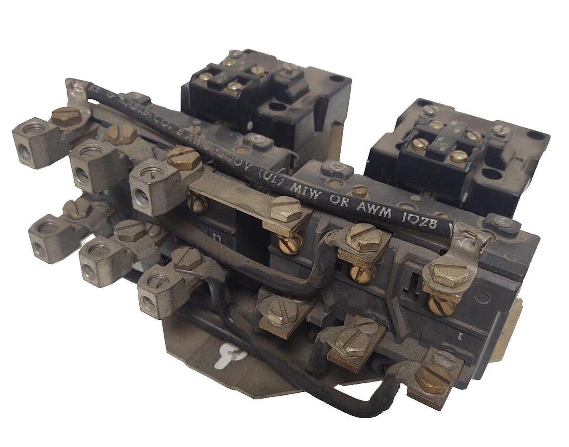 Used 🔥ALLEN BRADLEY 705-COD,  SIZE 2, MOTOR STARTER REVERSING CONTACTOR 120V COIL