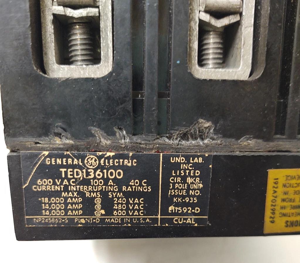 Used 🔥 TED136100 GENERAL ELECTRIC 3 POLE 100 AMP 600V CIRCUIT BREAKER