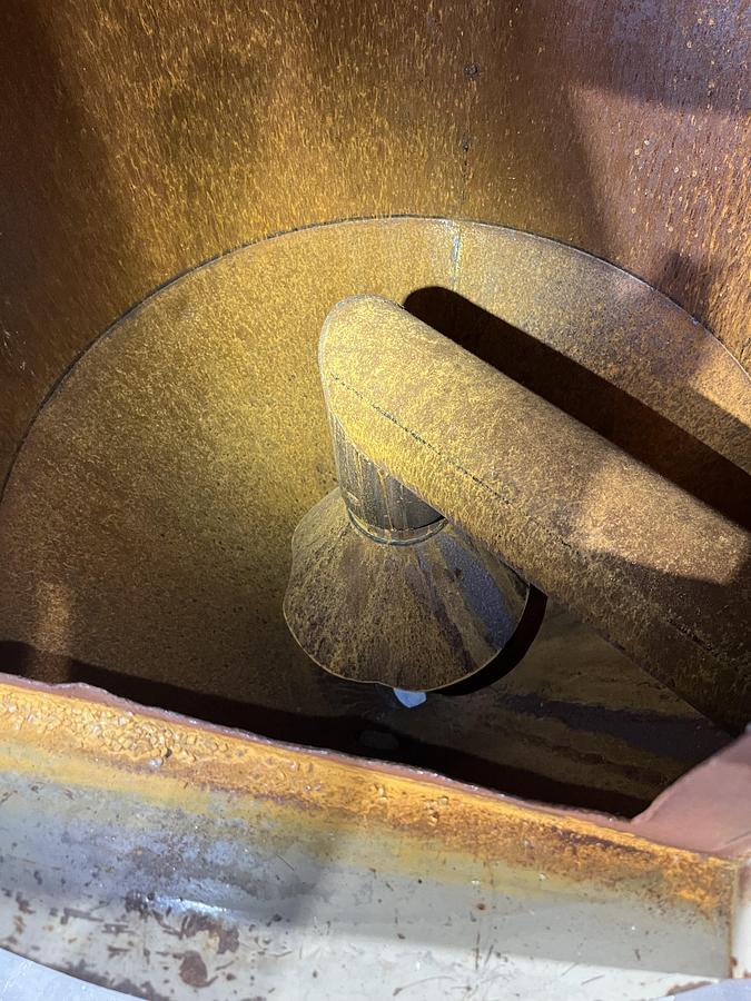 Used CONAIR CH33-21 21 Cu Ft drying hopper