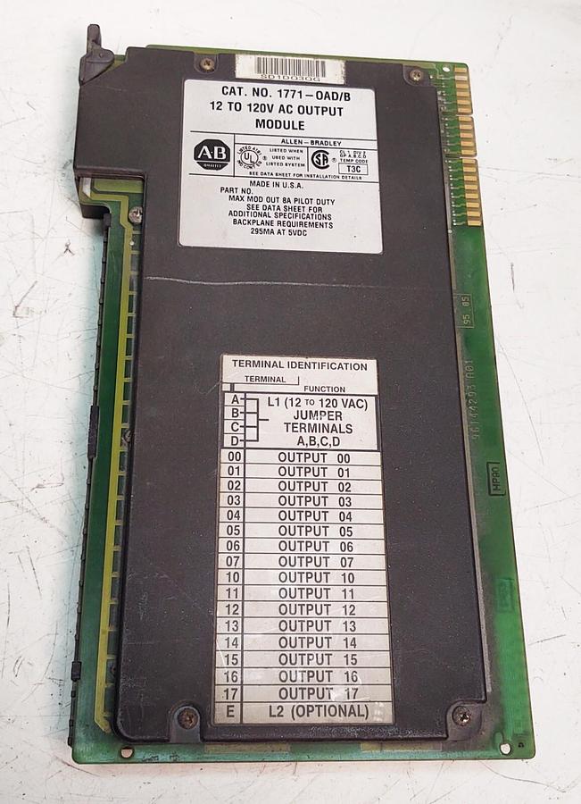 Used ALLEN BRADLEY 1771-OAD/B AC OUTPUT MODULE