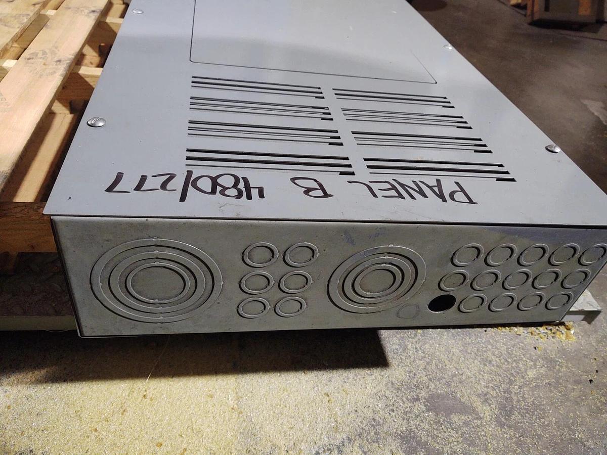 Used Square D Complete Breaker Panel, NF442L4 PANELBOARD ,MH56  NC56VS 400 AMP W/ KEY