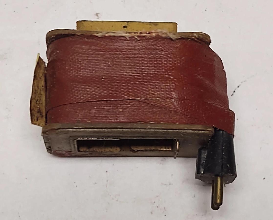 Used DECCO 9-700 SOLENOID COIL 230V 60CY PLUG IN HYDRAULIC VALVE FREE SHIPPING