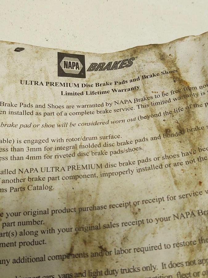 (NEW) NAPA Ultra Premium Brake Pads AE-7318A-M UP-7318A-M