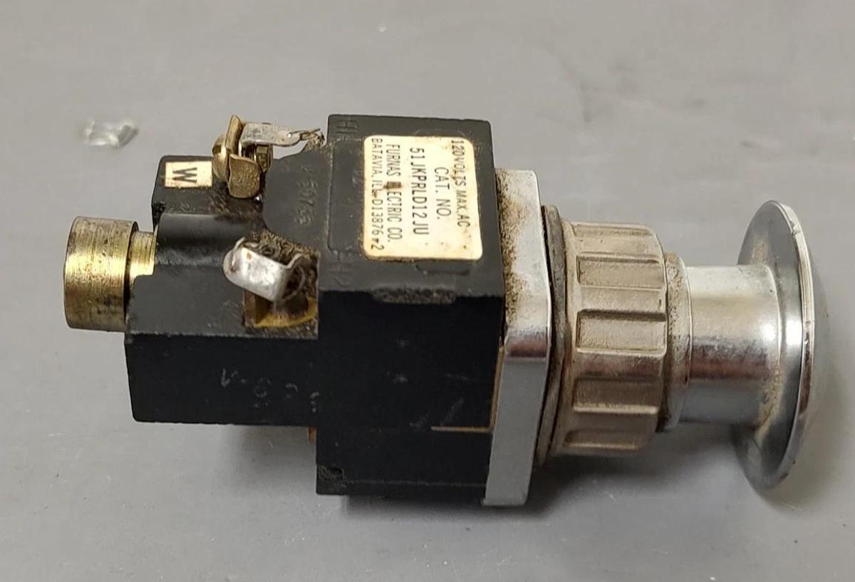 Used 🔥FURNAS E-Stop Push Button 51JKPRLD12JU