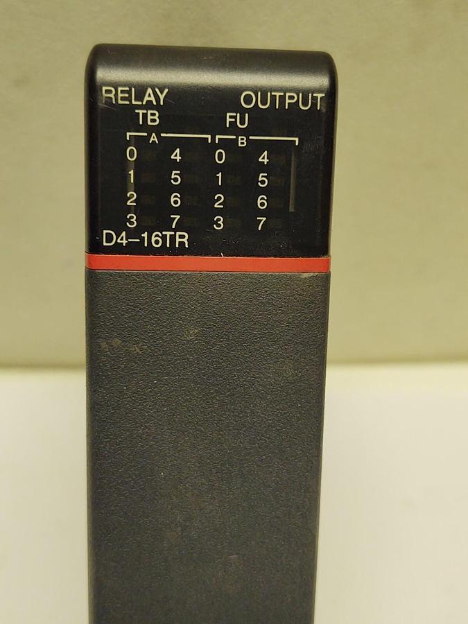 Used KOYO AUTOMATION DIRECT LOGIC D4-16TR RELAY OUTPUT
