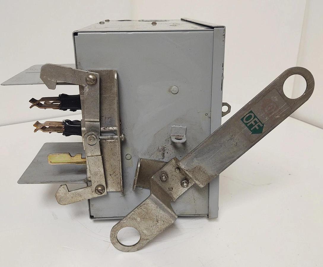 Used 🔥 Siemens ITE RV462G XL-X Fusible Busway Switch Plug, 600VAC, 60A 3P4W