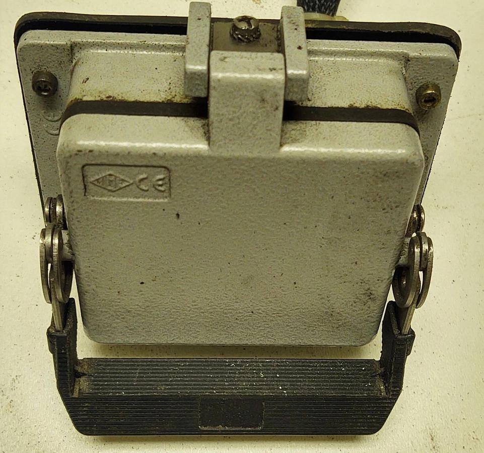 Used HARTING Han Bulkhead E16F HS12 Han-E16M Plugs Sealed Electrical Enclosure