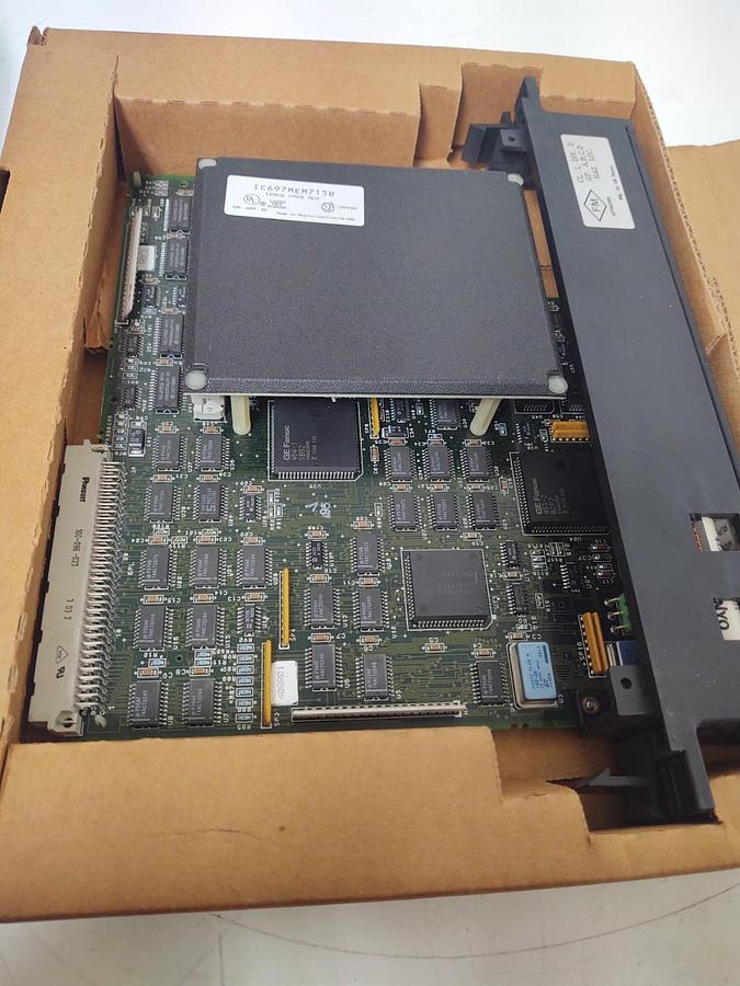 Used GE FANUC  IC697MEM715B  128 KB Memory Expansion