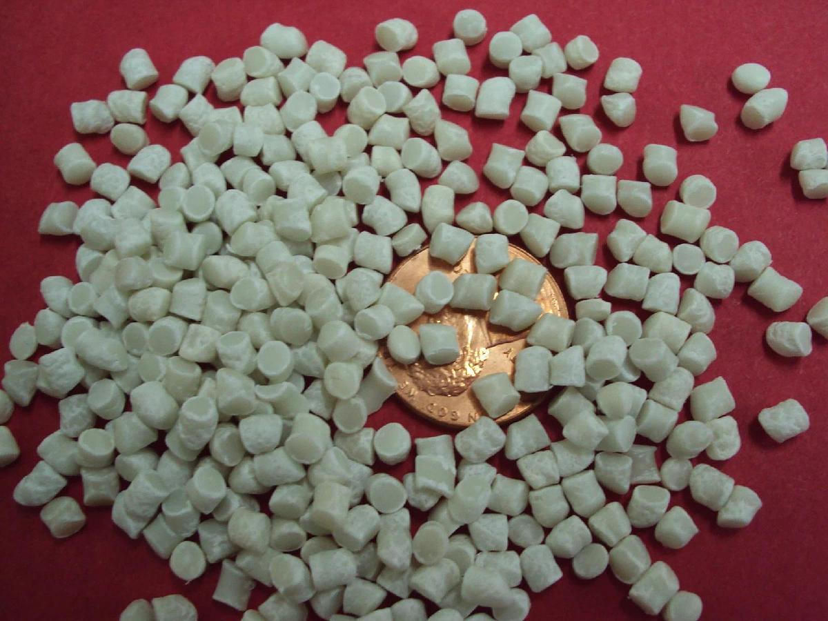 Plastic Pellets for Cornhole Bags Toss BeanBag 1 Cup Weighs 8oz Corn hole 45 lbs