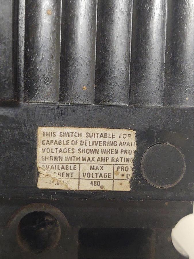 Used 🔥100 Amp 480V 3-Pole Circuit Breaker 100A 3P