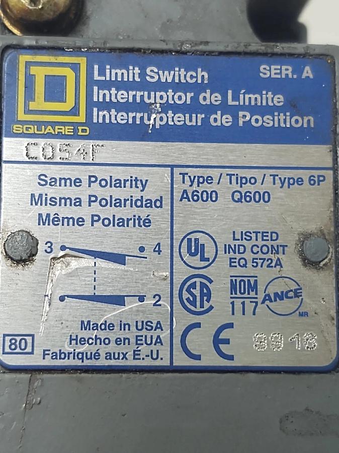 Used 🔥NICE SQUARE D C054F Industrial Limit Switch, Roller Plunger View Pictures