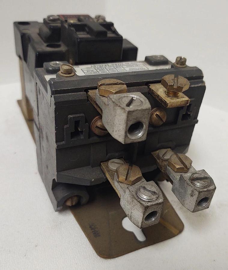 Used 🔥 (TESTED) Allen Bradley 702-COD92 Size 2 Contactor Starter 120V 60Hz Coil
