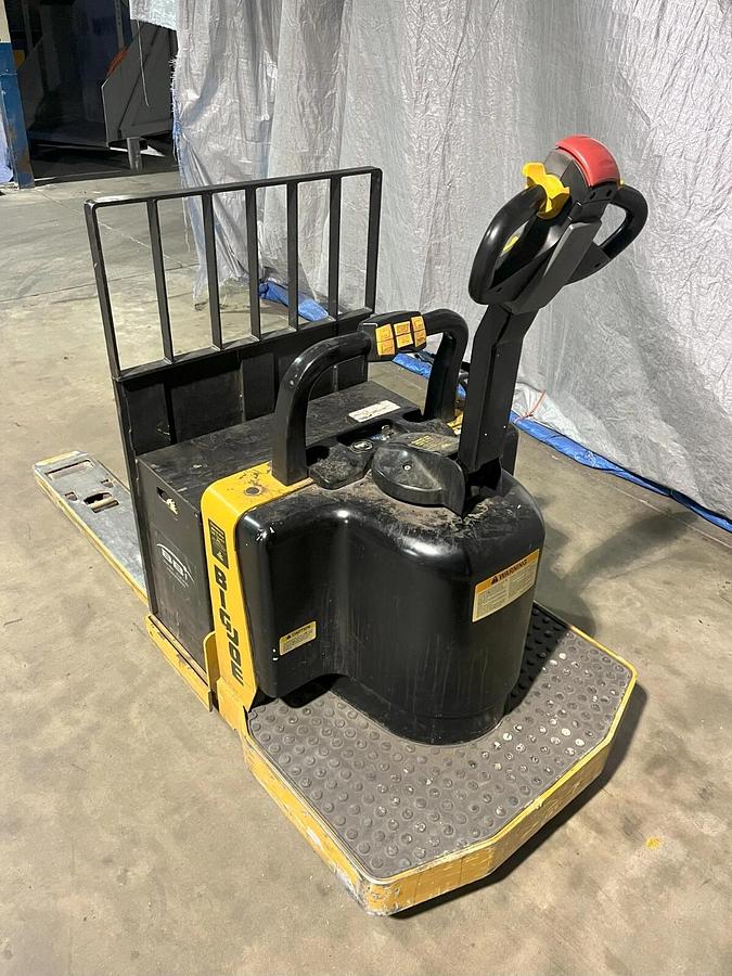 Used Big Joe Electric Pallet Jack Truck Walkie Rider 6,000 LB WRT-60-2748