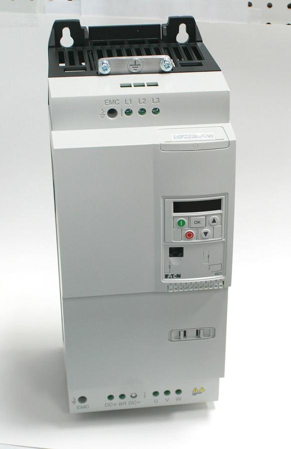 (NEW) GENERAL ELECTRIC 6KDV32350Q2B70G2-CU DV-300 VARIABLE 600V DC DRIVE