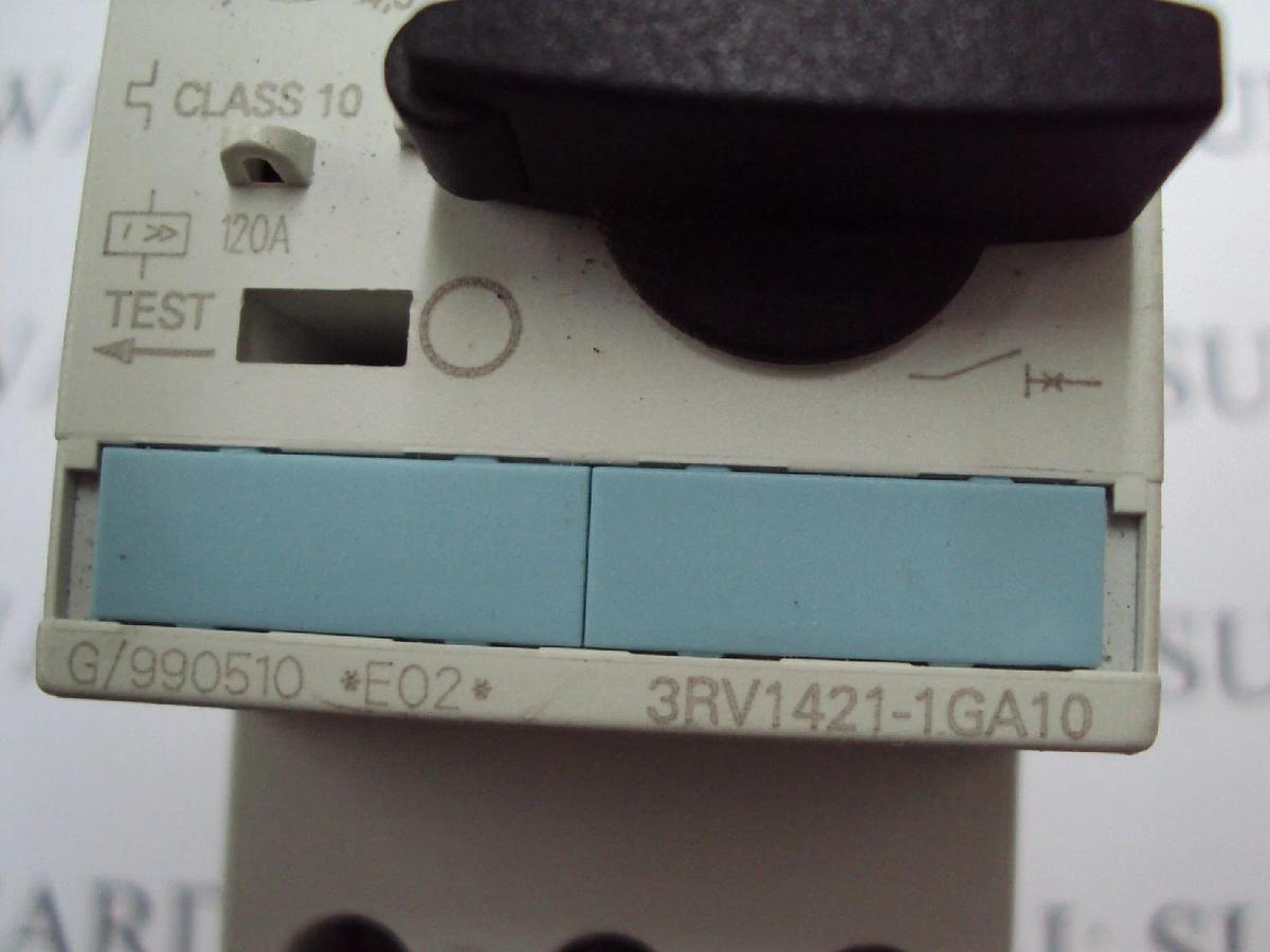 Used Siemens Contactor Overload Relay 3RV1421-1GA10 Controller 3ZX1012-0RV02-1AA1