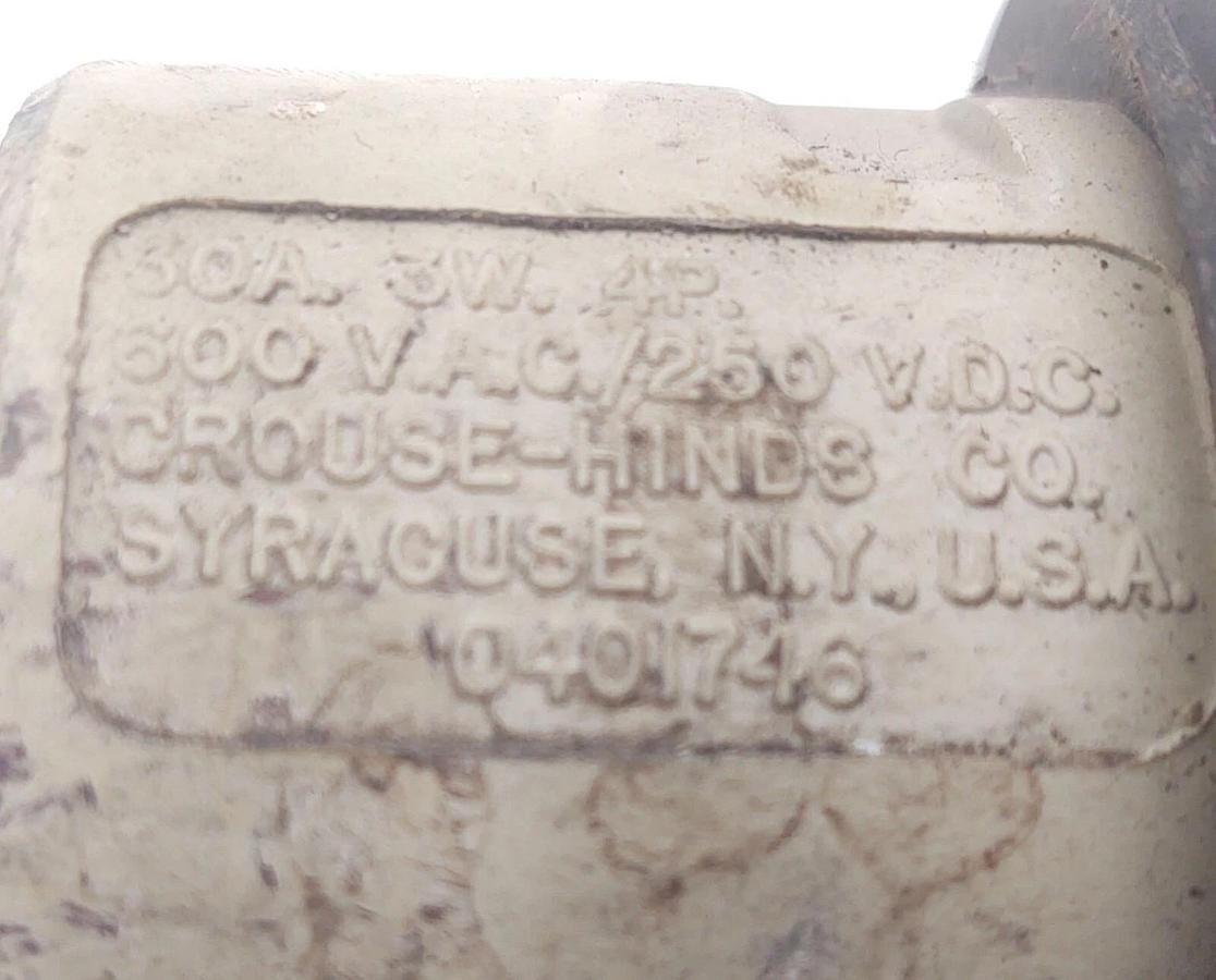 Used 🔥 CROUSE- HINDS Arktite NP13484 30A 3W 4P Plug