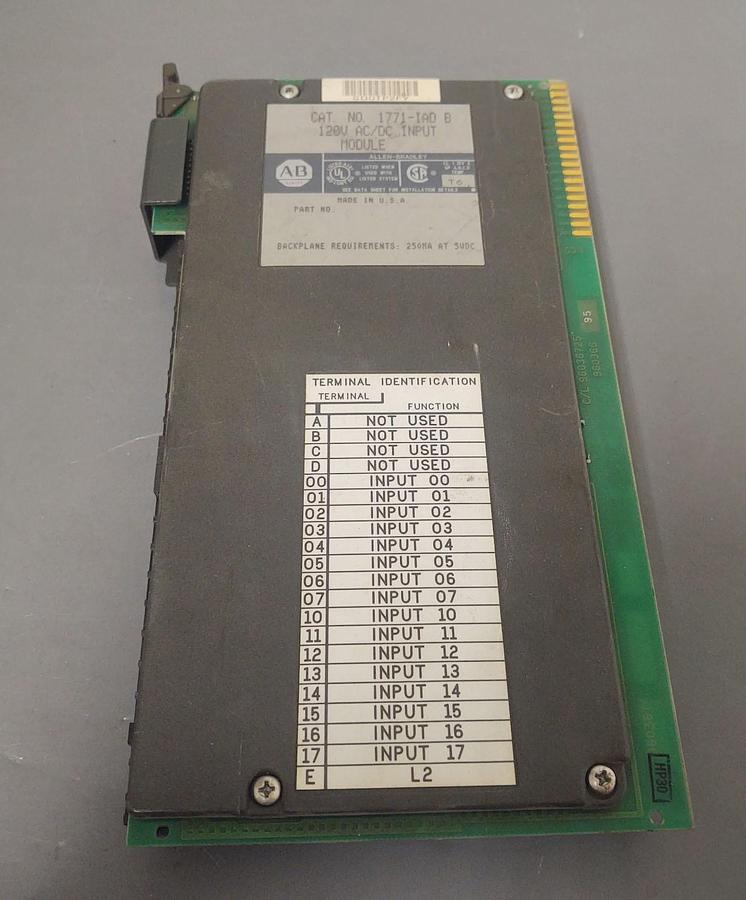 Used 🔥ALLEN BRADLEY 1771-IAD/D AC/DC INPUT MODULE