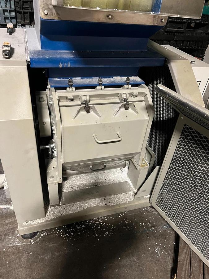 Used Zerma GST 400/600 Granulator 22 KW (30 HP) Blower and Cyclone Included