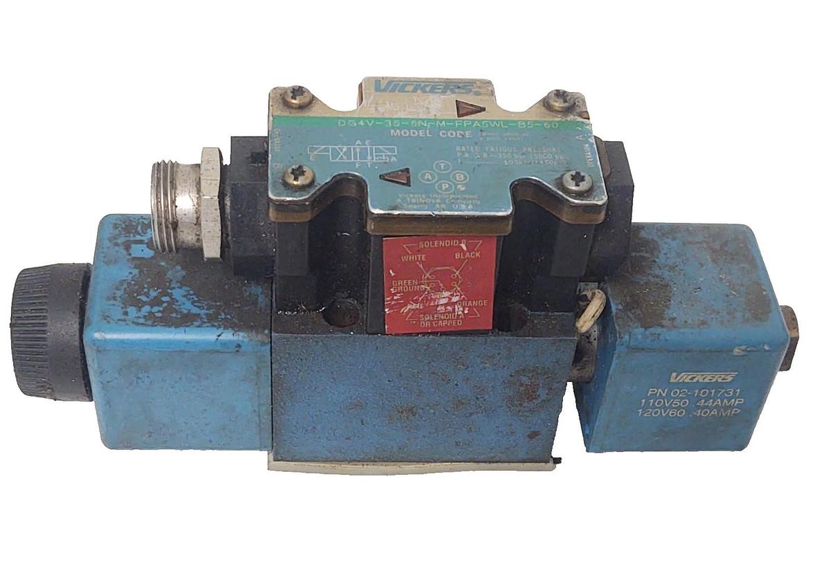 Used 🔥Vickers DG4V-3S-6N-M-FPA5WL-B5-60 Solenoid Directional Valve