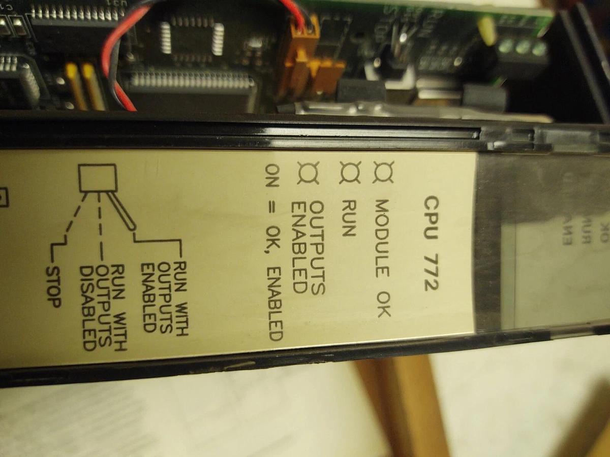 Used GE FANUC IC697CPU772K / IC697MEM715C / 128KB CMOS MEMORY CPU 772