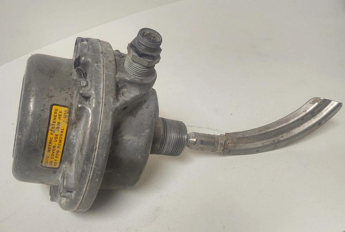 Used đŸ”¥Monitor Technologies Model KA ROTARY PADDLE BIN LEVEL INDICATORS