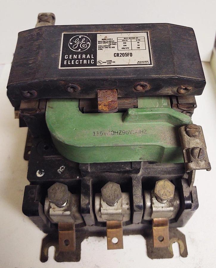 Used GE NEMA Size 4 General Electric Motor Starter 150 Amp CR205F 3 Poles 115V Coil