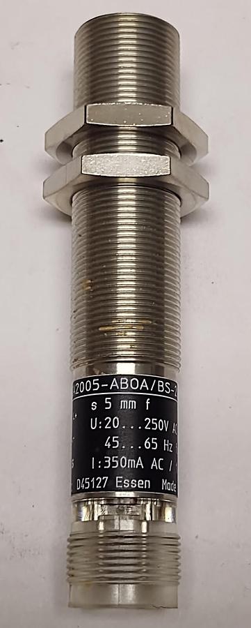 EFECTOR IGA-2005-ABOA BS-201-A IG0312 18MM PROXIMITY SENSOR NEW!!