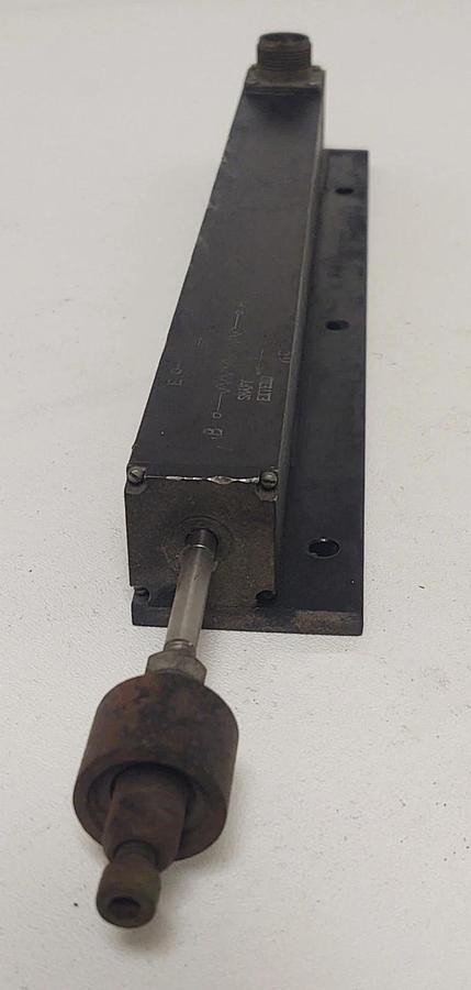 Used 🔥New England Instrument 114L10A202-T516 Linear Transducer Position Sensor 2K Ω