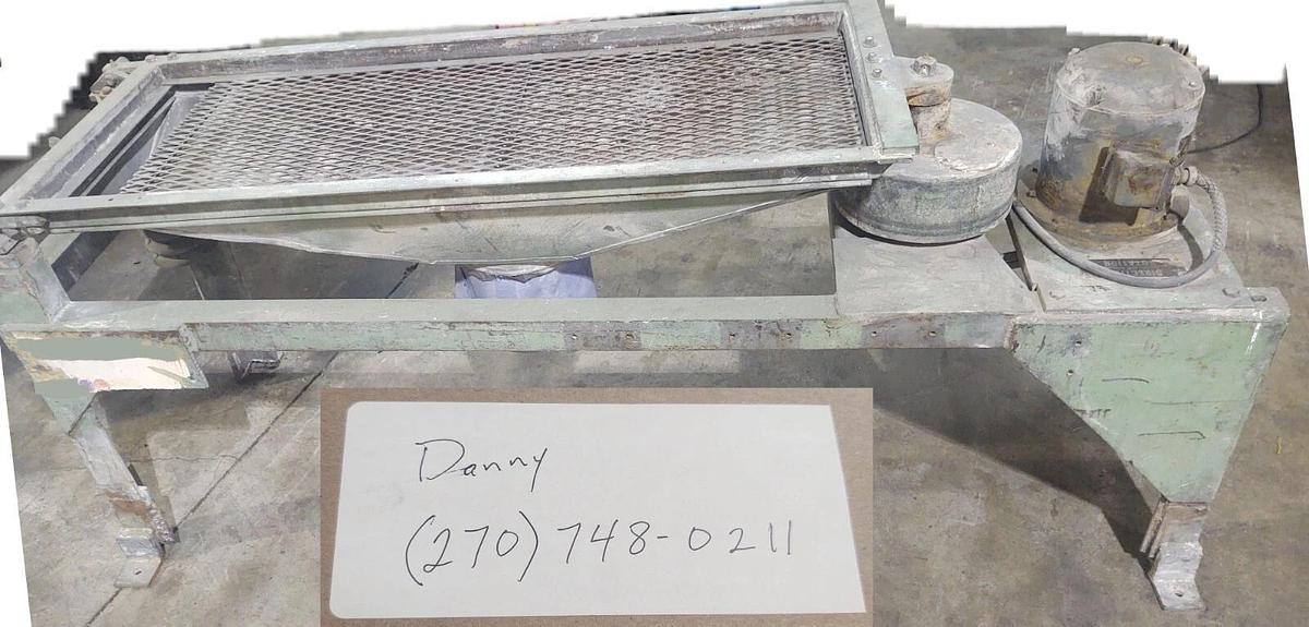 Used DAY Vibrating Table Classifier Screener Single Deck / Two Separation 3/4Hp