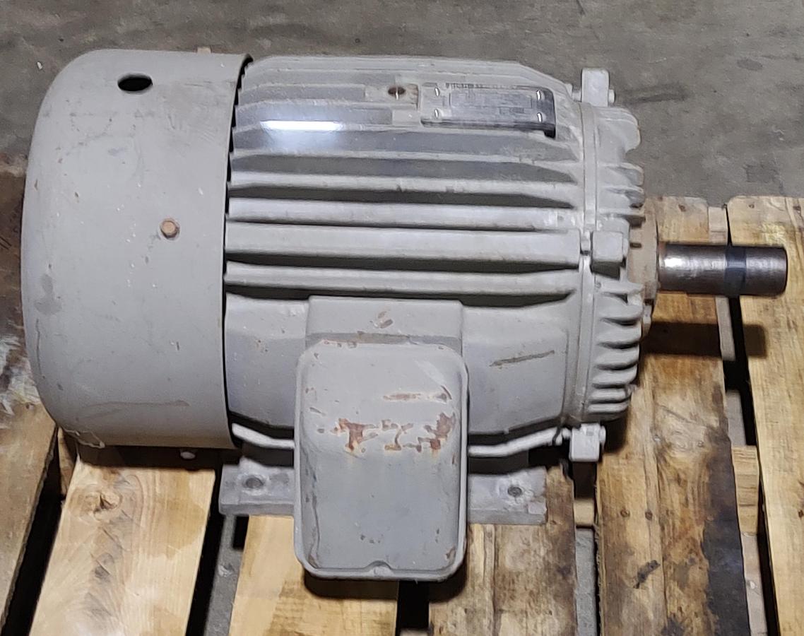 Used Toshiba 25 HP 284T Frame 1740 RPM 3 Phase Electric Motor B0254FLF1UN B0254FLF1UN