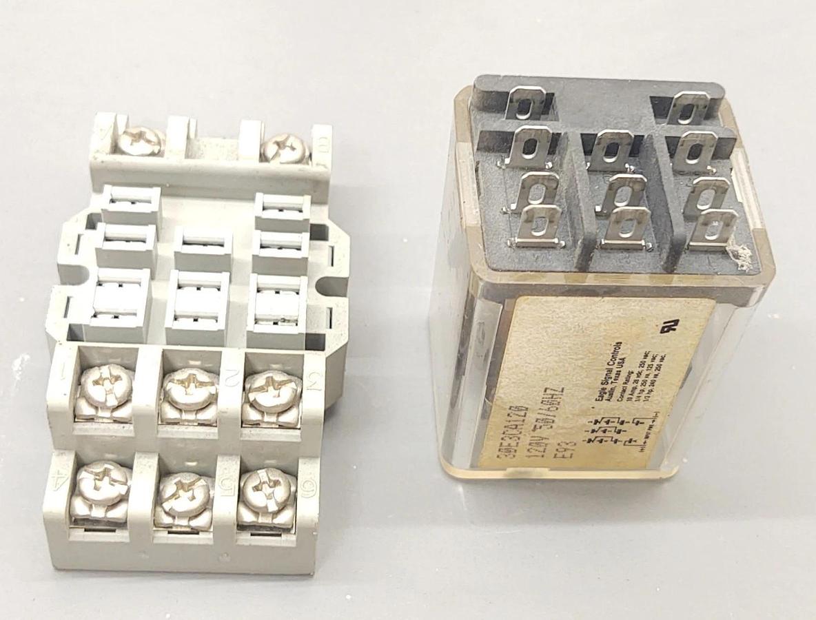 Used 🔥EAGLE DANAHER CONTROLS RELAY 30E3CA120 / 30E3CA120 E93 120V