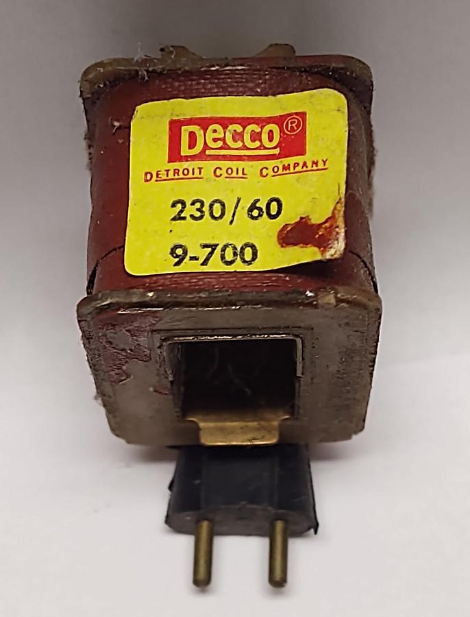 Used DECCO 9-700 SOLENOID COIL 230V 60CY PLUG IN HYDRAULIC VALVE FREE SHIPPING