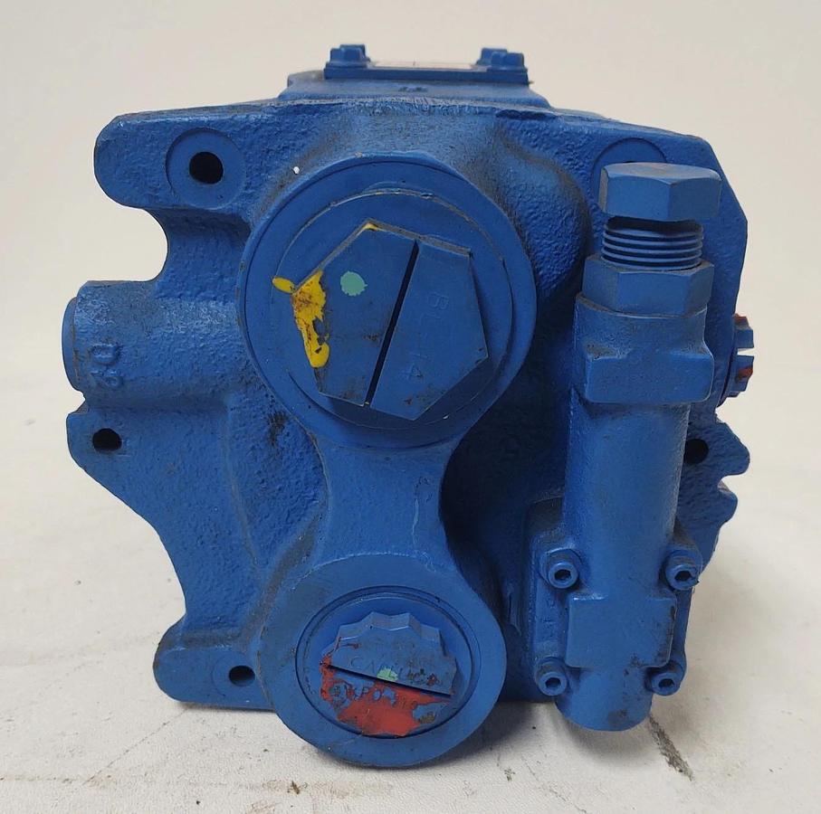 🔥Eaton Vickers 02-341896, PVQ45AR01AB10G1800000100100CD0A Hydraulic Piston Pump