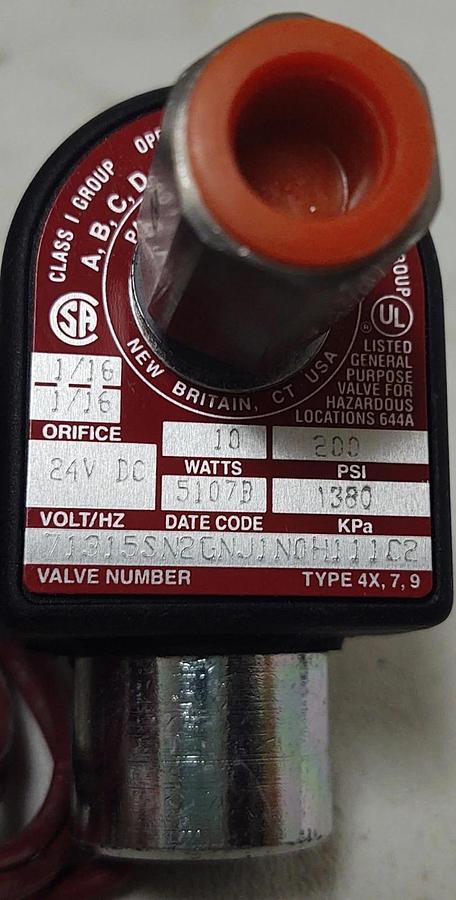🔥NEW Parker Fluid Control 71315SN2GNJ1N0H111C2, 24V, 3 Way, 1/4" NPT, 200 PSI