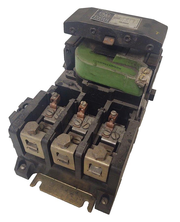 Used 🔥 TESTED General Electric Contactor NEMA Size #3 CR206E0 50HP Motor 120VAC Coil