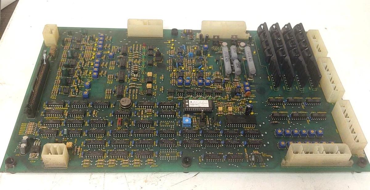 Used 🔥TOSHIBA FL3 F0031540 RS86080 CIRCUIT BOARD MOLDING MACHINE
