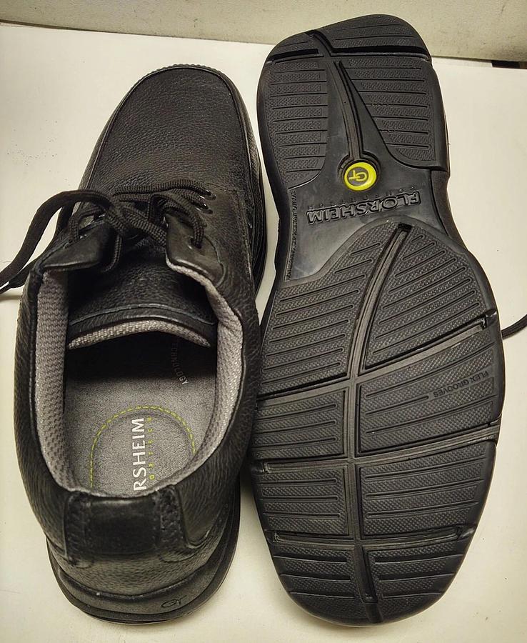 Used NIB Florsheim Mens Black Casual Sneakers Shoes 8.5 Medium 14090-001 Leather