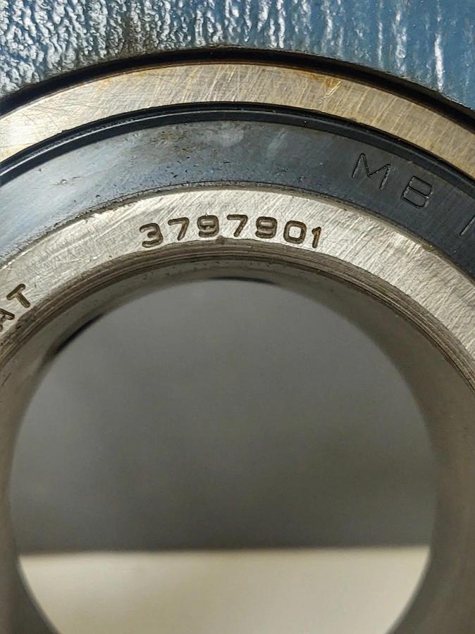 🔥NEW - MB MFG 3797901 Pillow Block Bearing 2 Bolt, 2-3/16" Bore