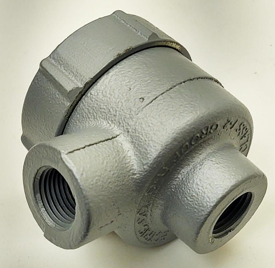 Appleton GRJEA50 Conduit Outlet Box, Explosion Proof, Style EA, Iron, 1/2"